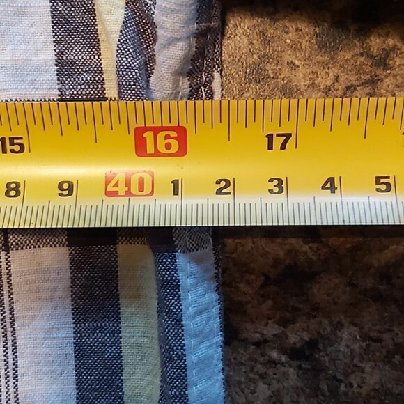 Levi Strauss Boys Long Sleeve Plaid 200% Cotton Shirt Size - Medium - Picture 3 of 5